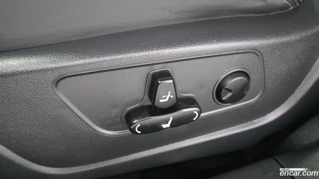 SsangYong Tivoli XLV (Tivoli Air)