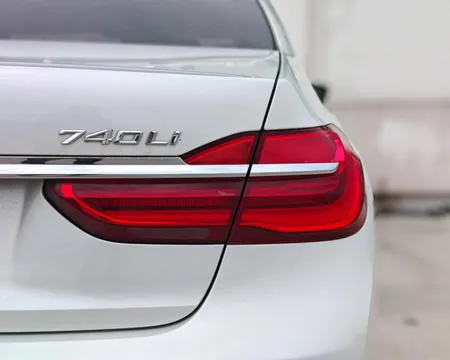 BMW 7-Series