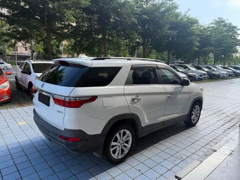 DFSK Glory S560