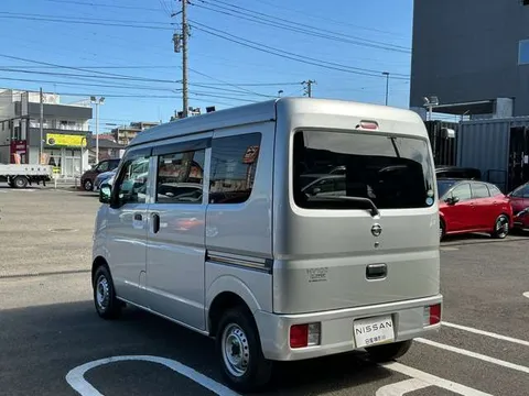 Nissan Clipper
