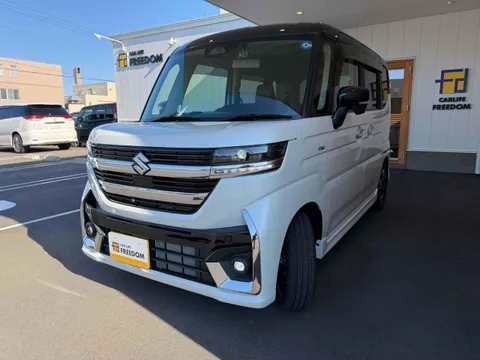 Suzuki Spacia Custom