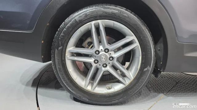 Hyundai Grand Santa Fe (Maxcruz)