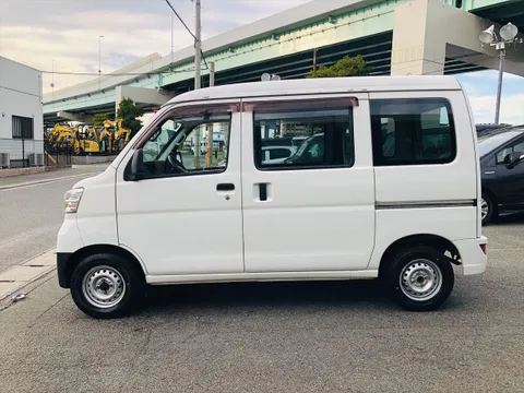 Daihatsu Hijet Cargo