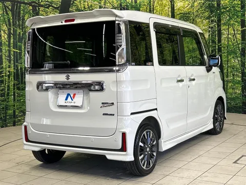 Suzuki Spacia Custom