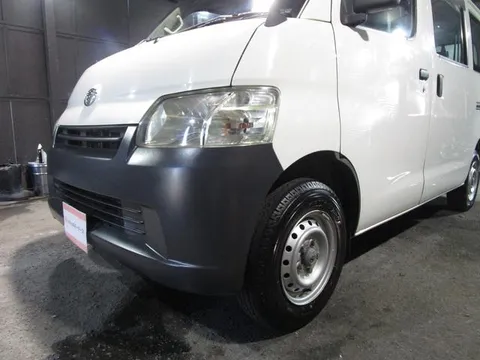 Toyota TownAce Van