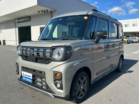 Suzuki Spacia