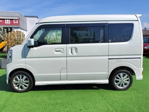 Nissan Clipper Rio