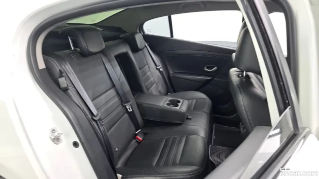 Renault SM3