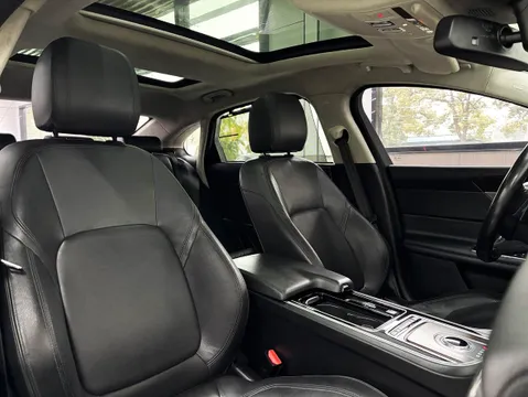 Jaguar XFL