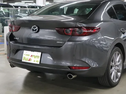 Mazda MAZDA3 Sedan
