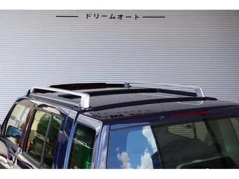 Nissan Rasheen