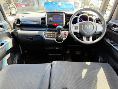 Honda N-BOX Plus