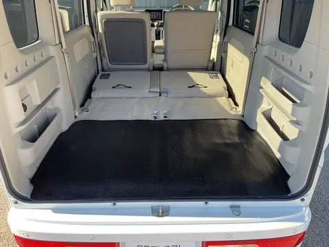 Nissan Clipper Rio