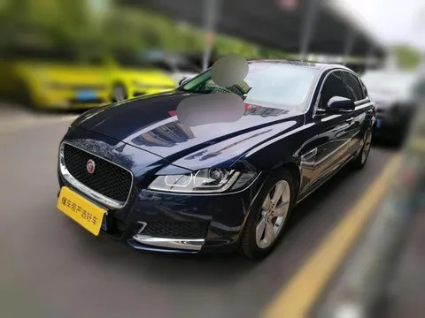 Jaguar XFL