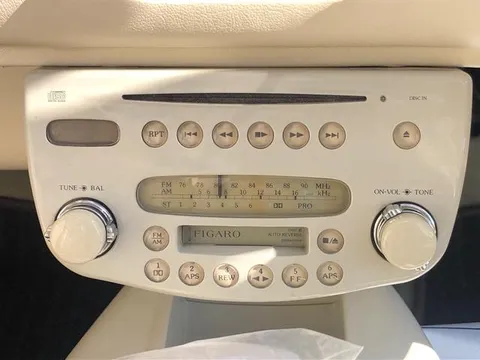 Nissan Figaro