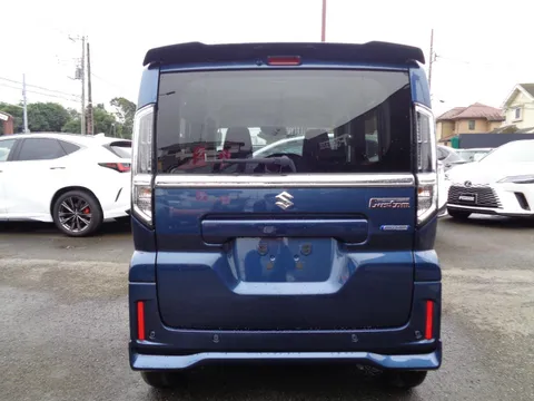 Suzuki Spacia Custom