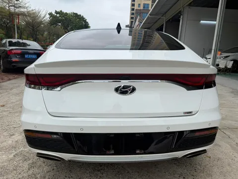 Hyundai Festa