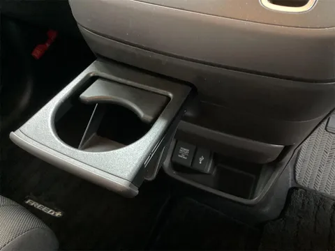 Honda Freed Plus