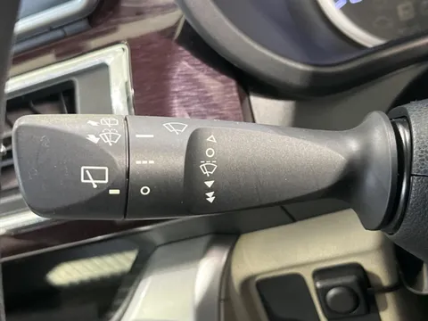 Toyota Pixis Joy