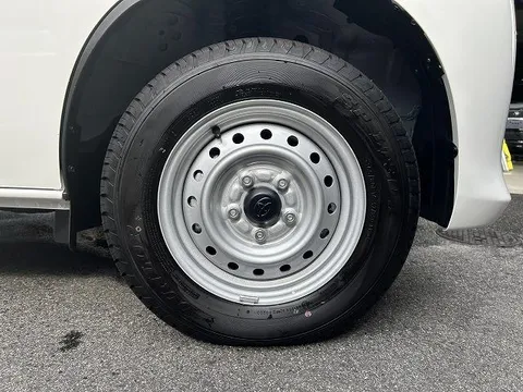 Toyota TownAce Van