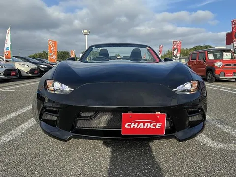 Mazda MX-5 (Roadster)