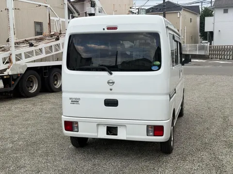 Nissan Clipper