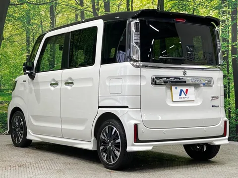 Suzuki Spacia Custom
