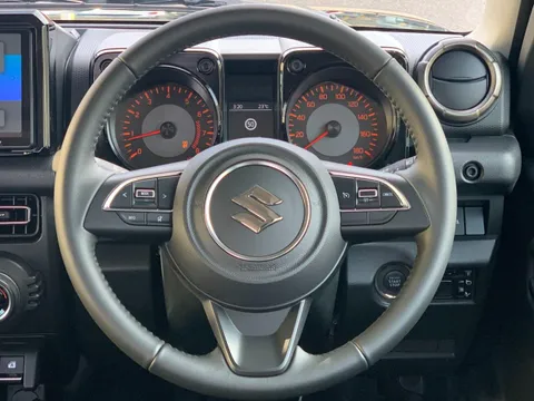 Suzuki Jimny Sierra