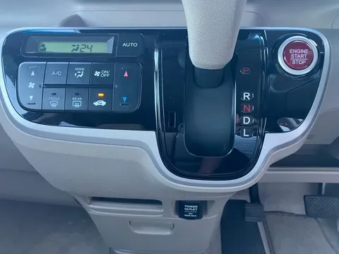 Honda N-BOX Plus