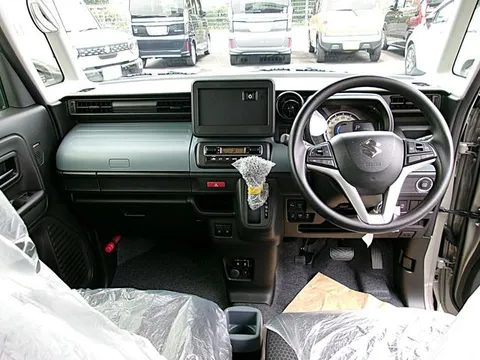 Suzuki Spacia Base