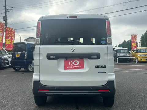 Suzuki Spacia Gear