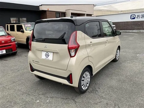 Mitsubishi eK Wagon