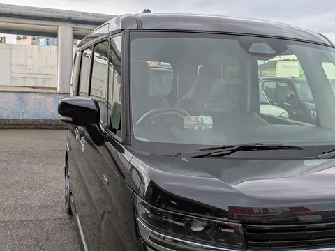 Suzuki Spacia