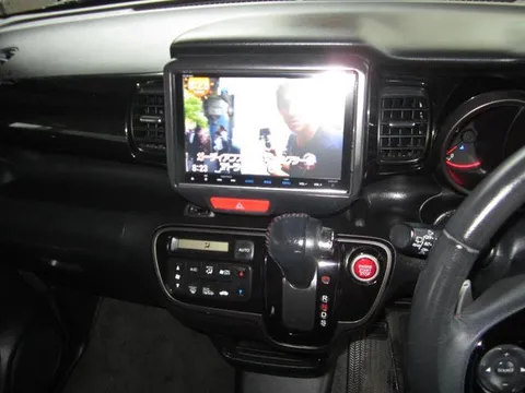 Honda N-BOX Plus Custom
