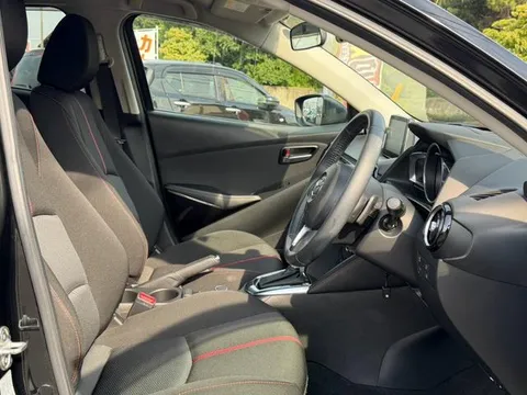 Mazda Mazda2 (Demio)