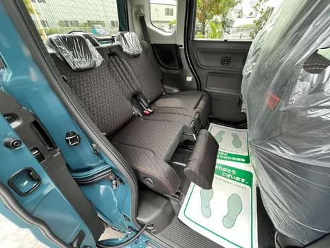Suzuki Spacia Gear