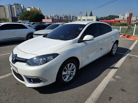 Renault SM3