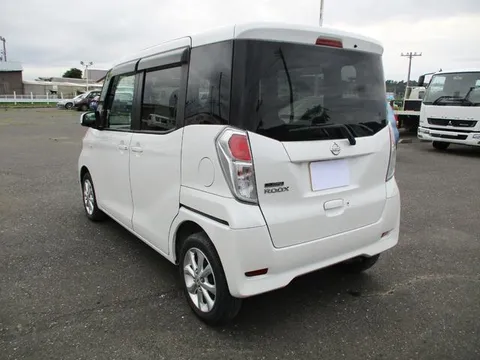 Nissan Dayz Roox