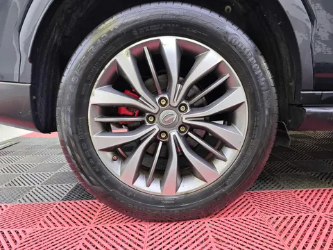 Gac GS8