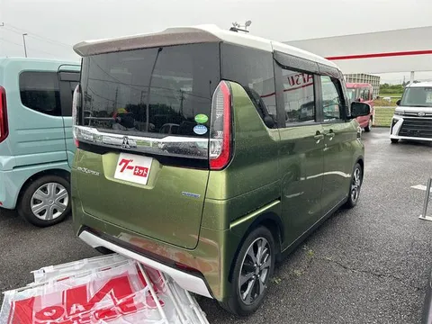 Mitsubishi eK X Space