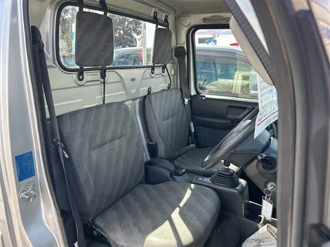 Suzuki Carry Track