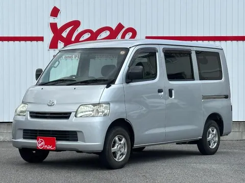 Toyota TownAce Van