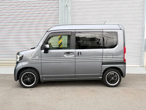 Honda N-VAN Plus Style