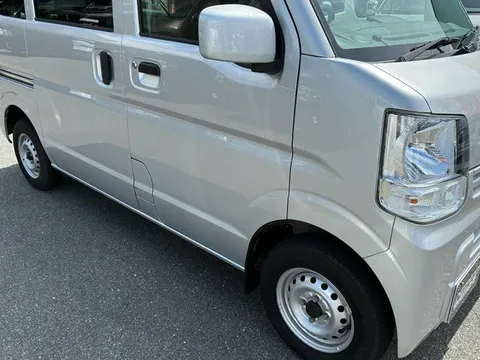 Nissan Clipper