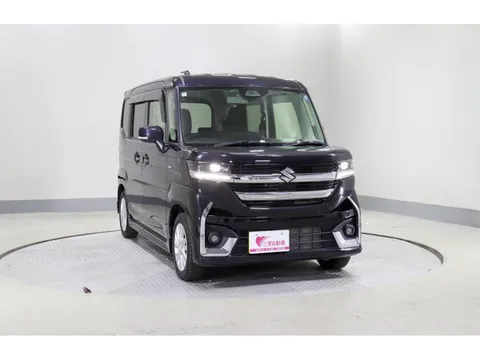 Suzuki Spacia Custom
