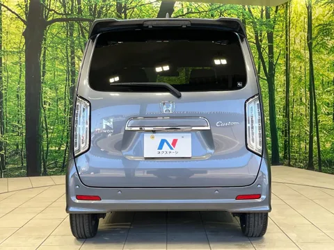 Honda N-WGN Custom