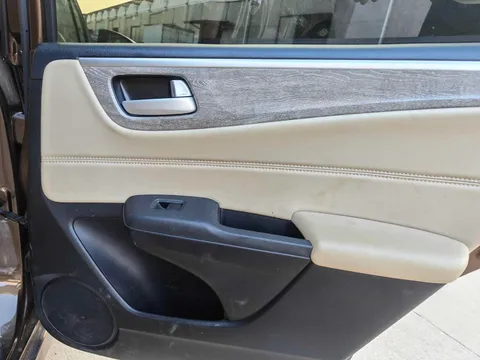 Honda Jade