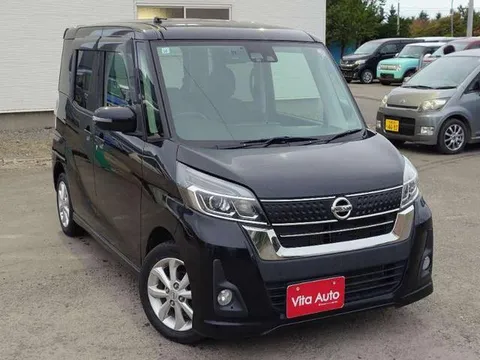Nissan Dayz Roox