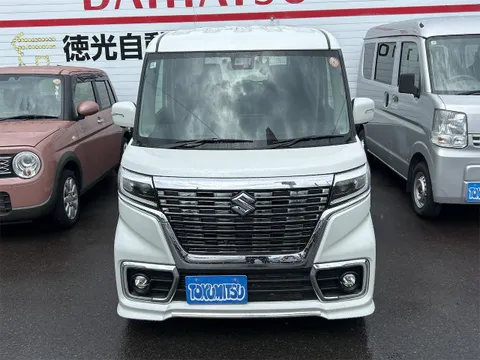 Suzuki Spacia Custom
