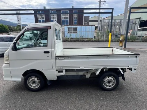 Toyota Pixis Truck